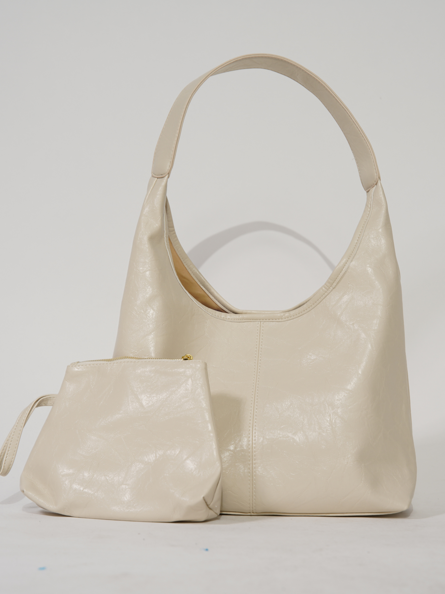 Retro-Style Distressed Leather Tote Bag