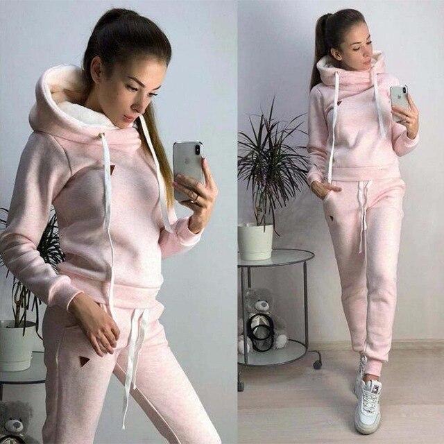DROOM - Comfortable, Chic, and Warm Athletic Jogging Set